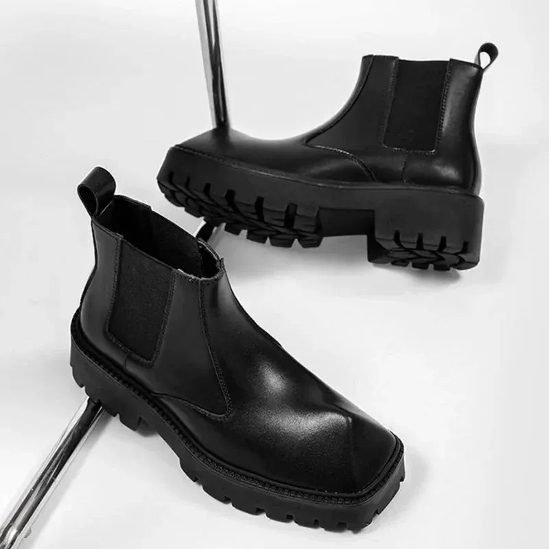 Amozae- Eungam Angled Toe Chelsea Boots