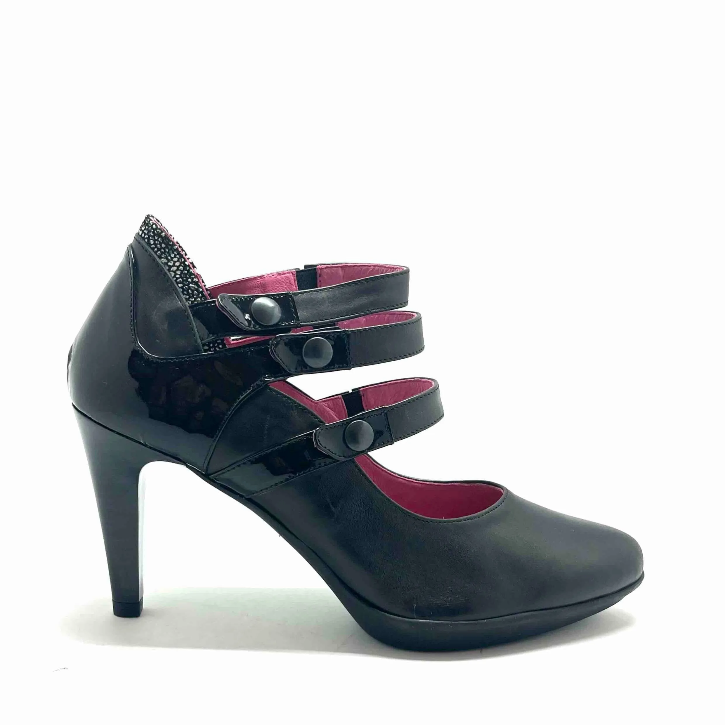 Andes - Black heel shoe