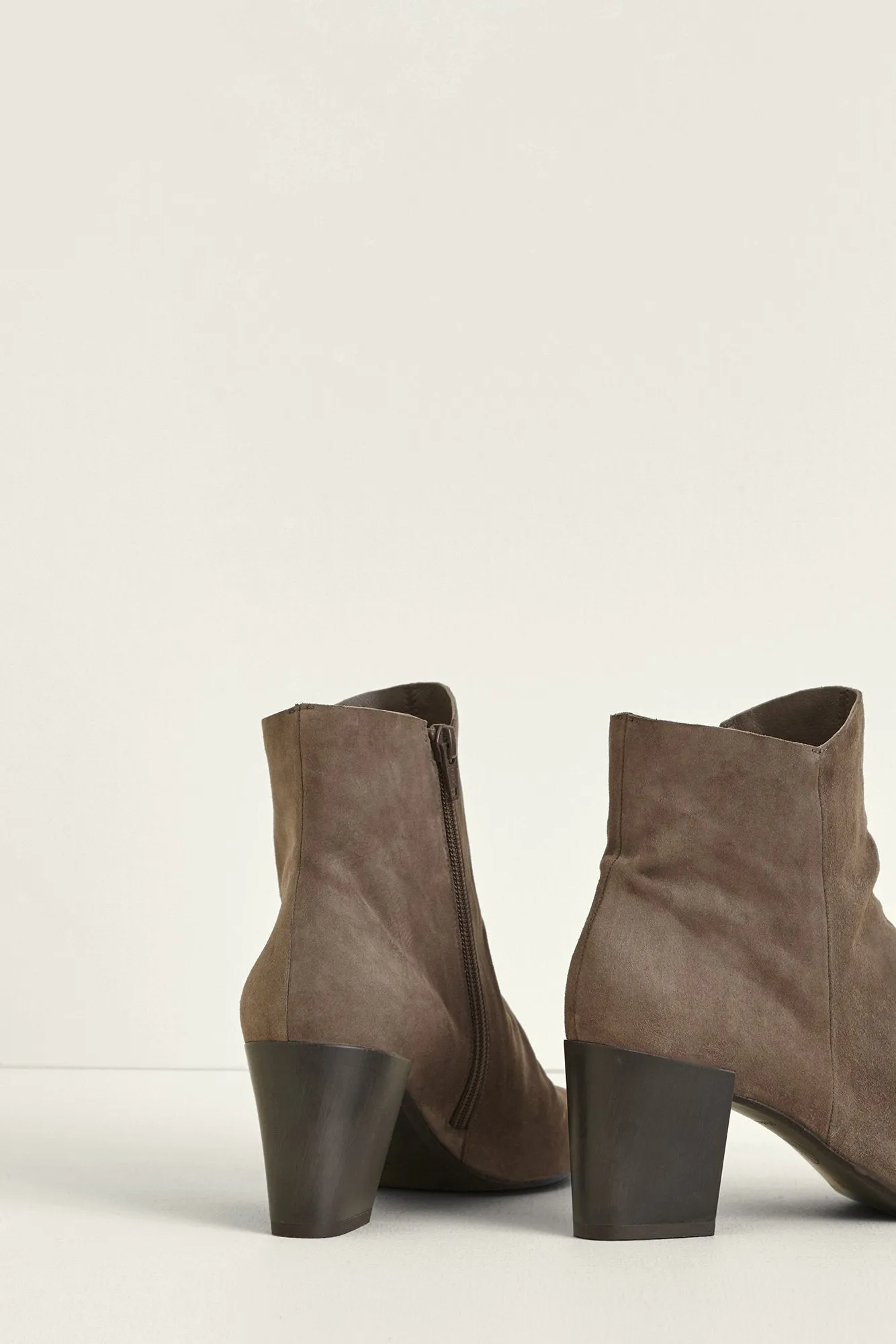 Coclico Joy Suede Booties