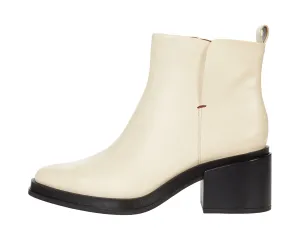 Dalden Franco Sarto boots, cream