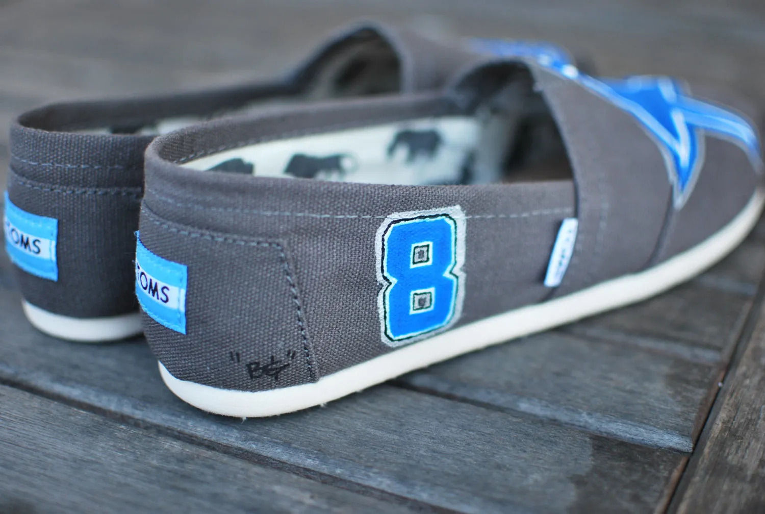 Dallas Cowboys Toms