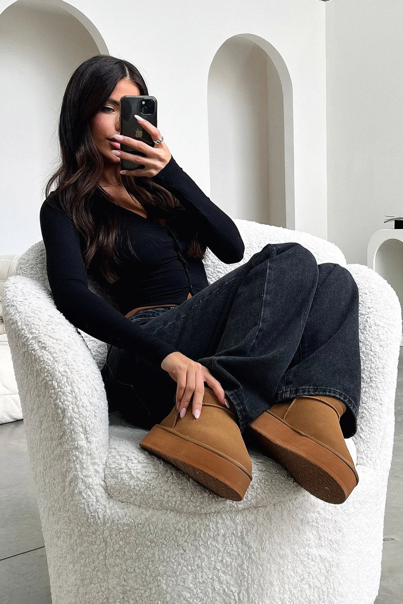 Eesha Platform Boots - Chestnut