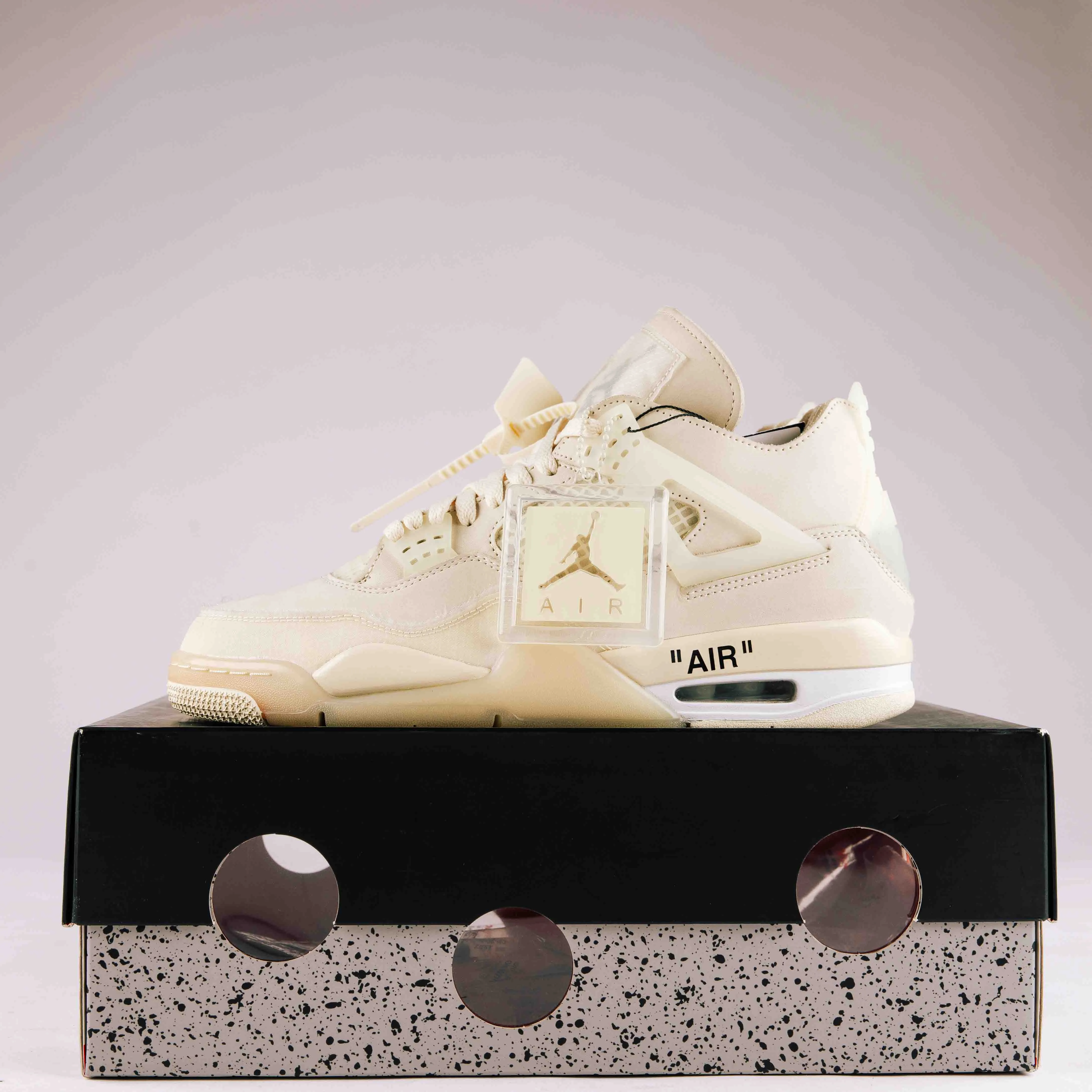 Jordan 4 Retro Off-White Sail (W) - Used - 0170