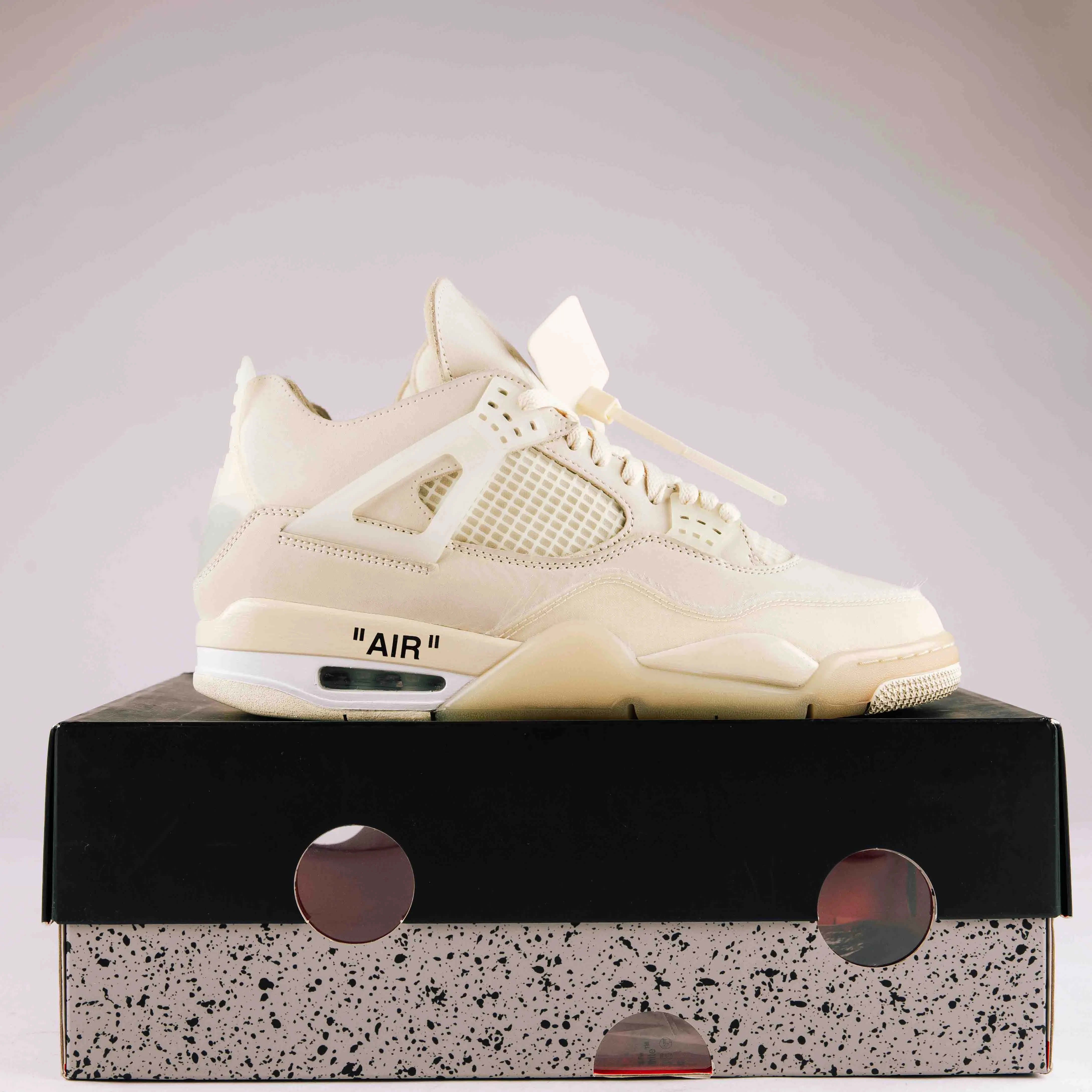 Jordan 4 Retro Off-White Sail (W) - Used - 0170