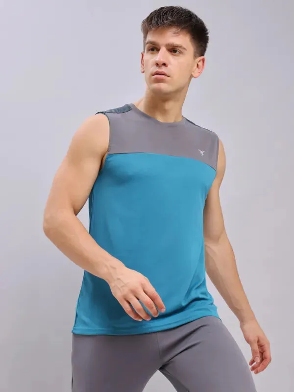 Men Colorblock Slim Fit Crew Neck Innerwear Vest with TECHNO COOL 