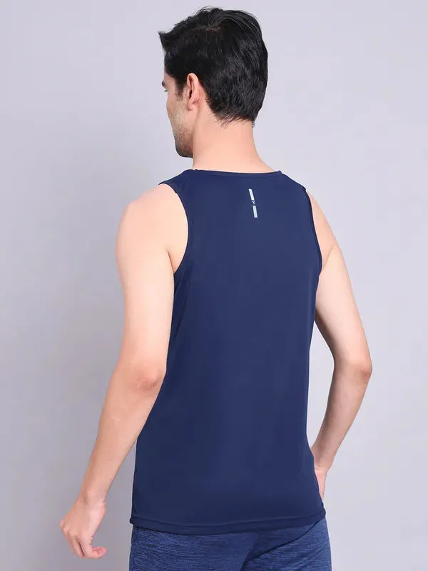 Men Colorblock Slim Fit Scoop Neck Innerwear Vest with TECHNO COOL 