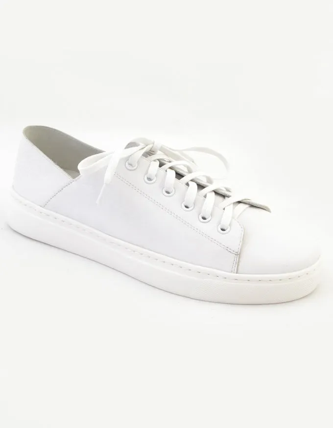 Oskher Sneakers White Leather