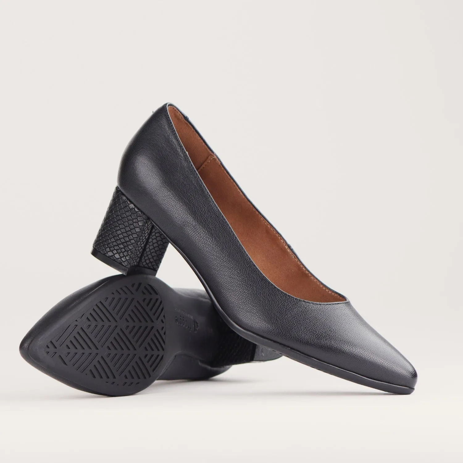 Pointed Block Heel Court Shoes in Black - 12604