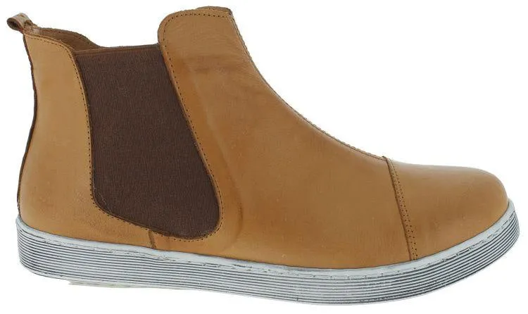 Rilassare Trip Boot Cognac Tan