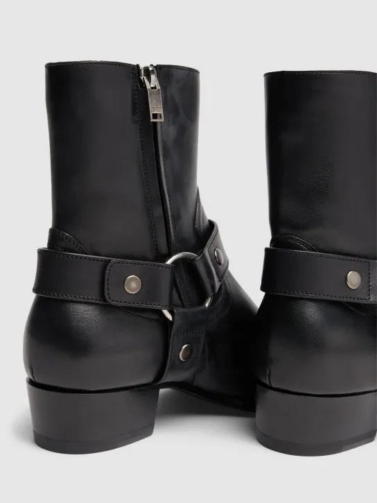 Saint Laurent   40mm Wyatt belted leather cropped boots 