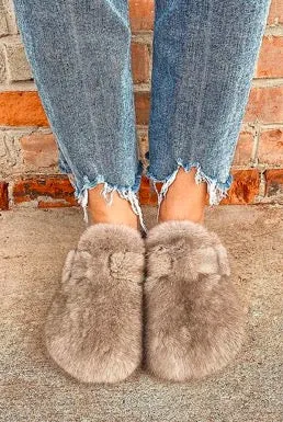 Slides, Clog Style Luxury Mink Shoes - Linda Richards - Style MKS03