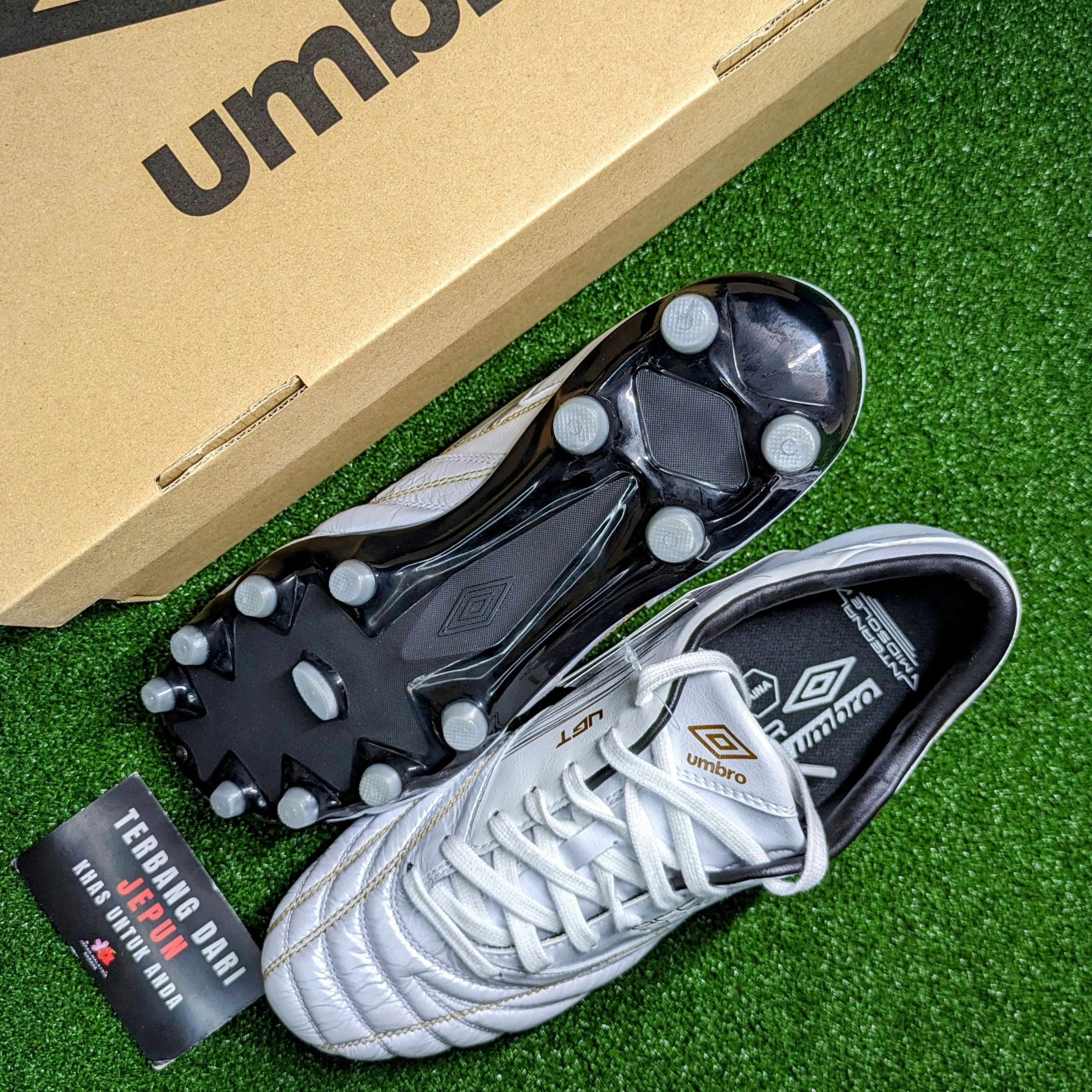 Umbro Accerator f-lash HG