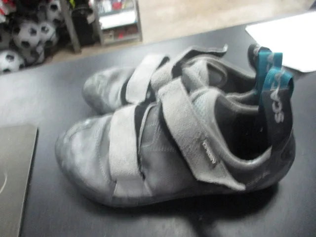 Used Scarpa Origin Climbing Shoes Size 8.5