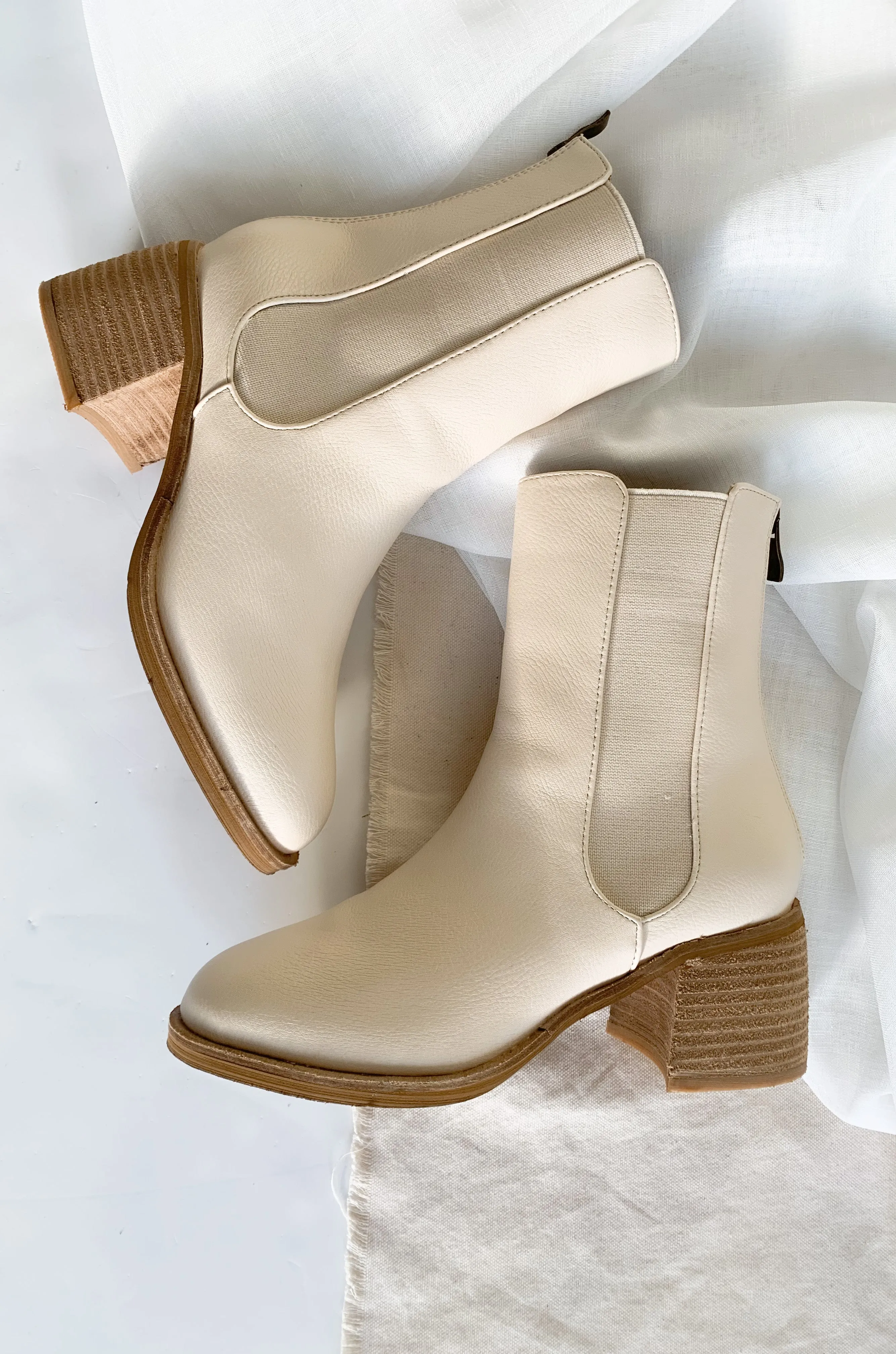 Villa Creamy Nude Side Elastic Bootie