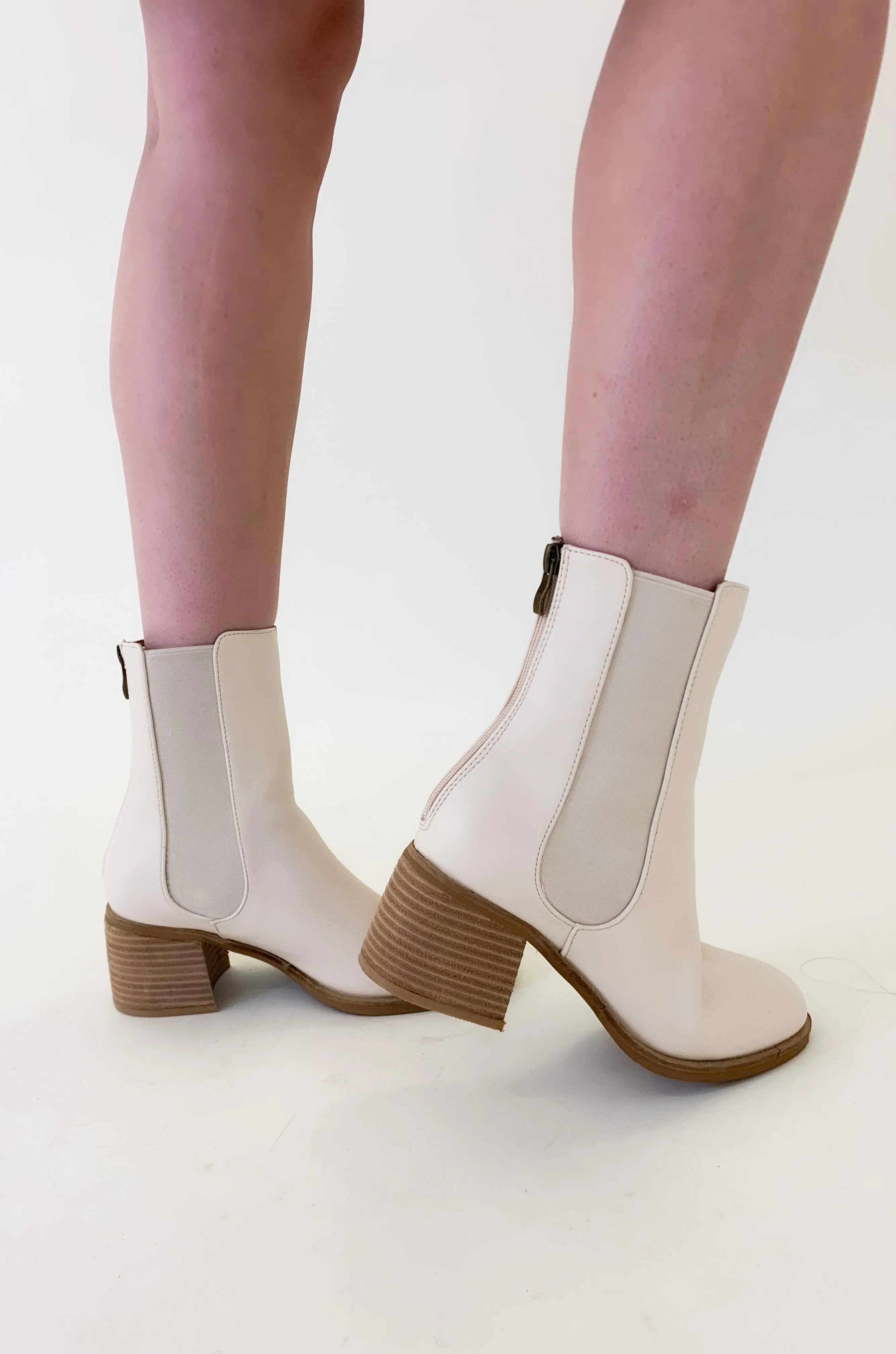 Villa Creamy Nude Side Elastic Bootie