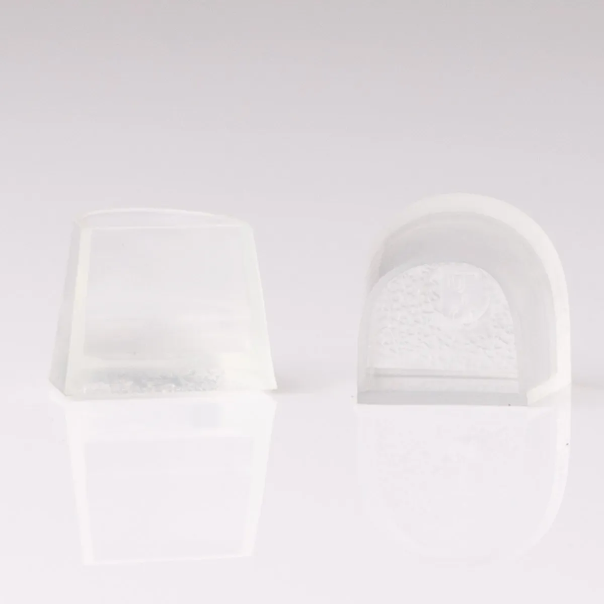 VIVAZ Heel Protectors